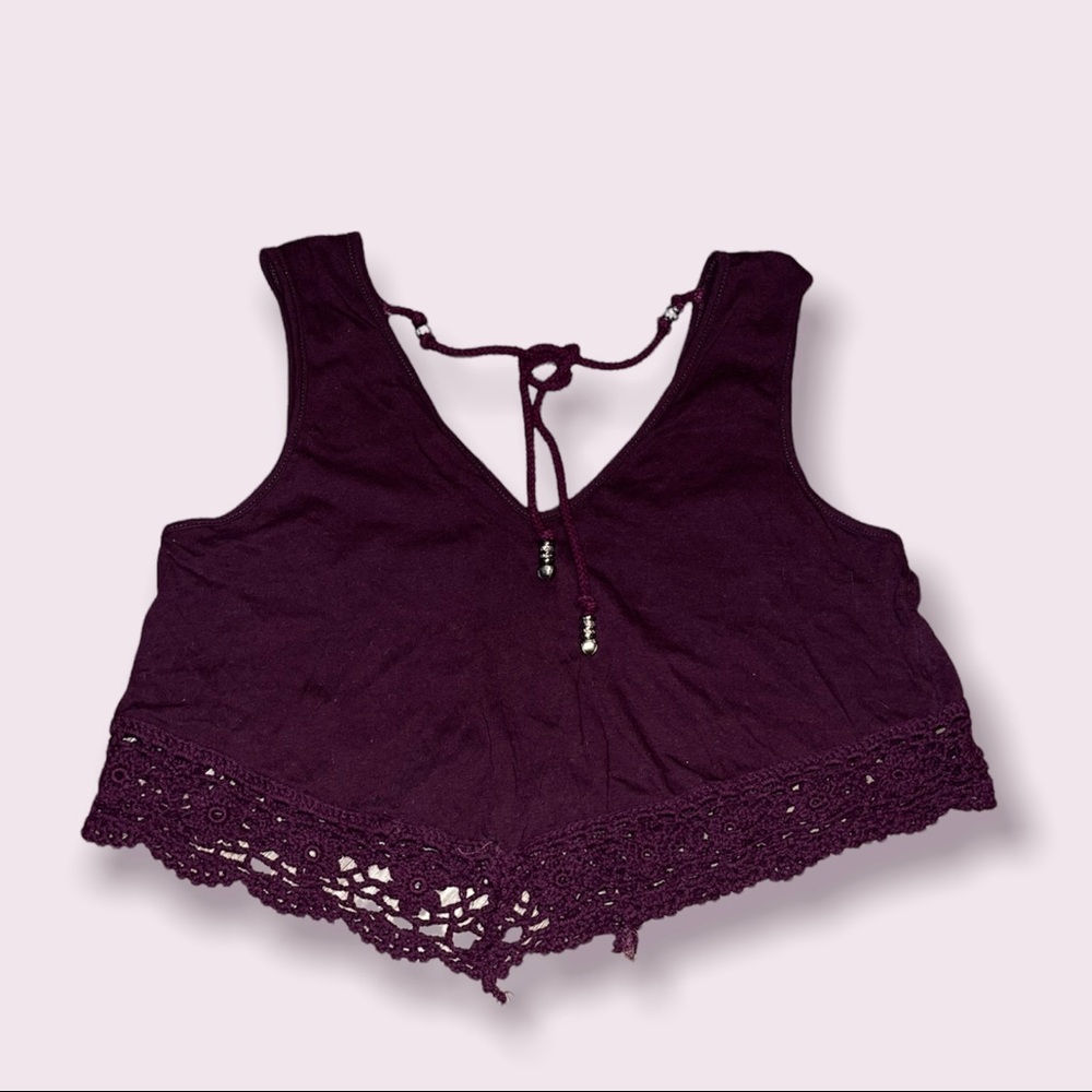 Kendall & Kylie cropped tank